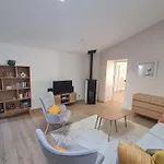 L'oasis Girondine 4 Etoiles 度假居 Izon