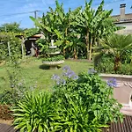 L'oasis Girondine 4 Etoiles 度假居 *