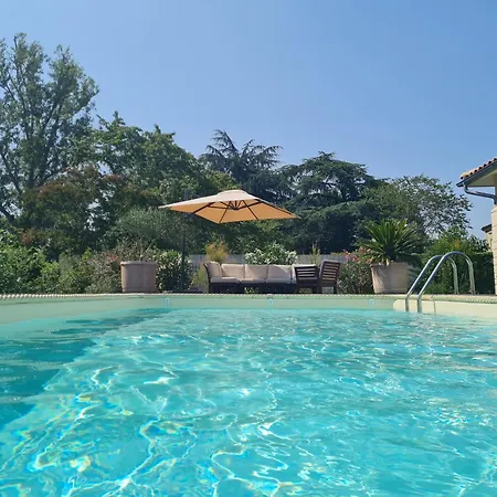 Vakantiehuis L'oasis Girondine 4 Etoiles Izon